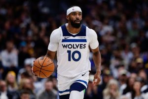 Mike Conley Joins Celtics