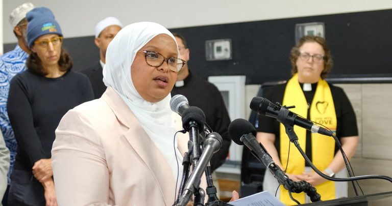 Minnesota Leaders Condemn Trump S Post Targeting St Paul Kindergarteners