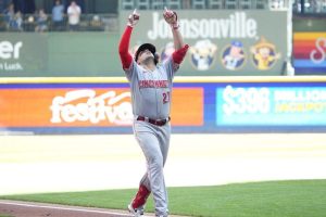 Mlb Roundup Mariners Sweep Angels