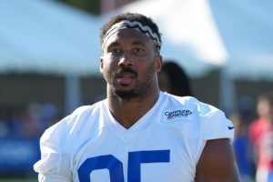 Myles Garrett Won T Influence Aaron Donald S Decision