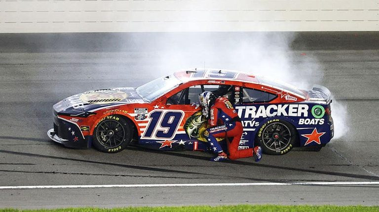 Nascar Winner S Pro America Message