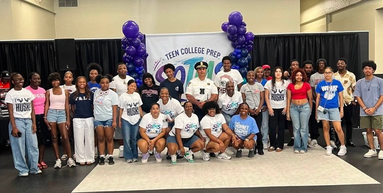New Haven Group Supports College Bound Students