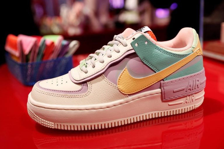 Nike Shares Fall