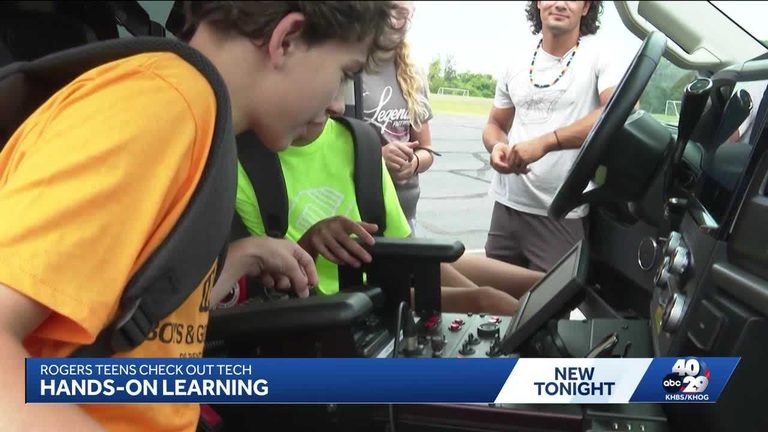 Northwest Arkansas Teens Explore Tech Careers