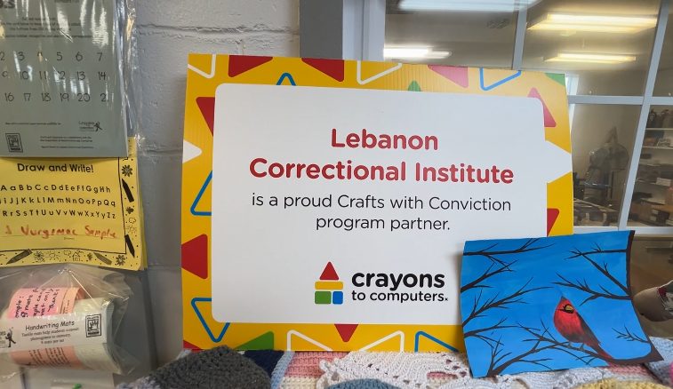 Ohio Inmates Create Classroom Crafts