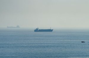 Oil Prices Rise After Iran Blocks Ships