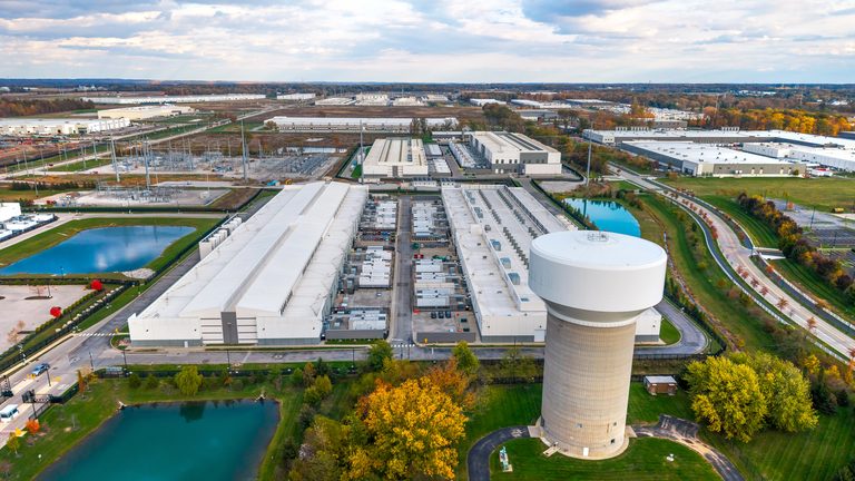 Oshkosh Studies Moratorium On Data Centers