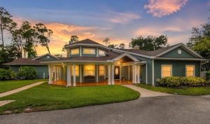 Palm Harbor Estate Lists For 1 8 Million