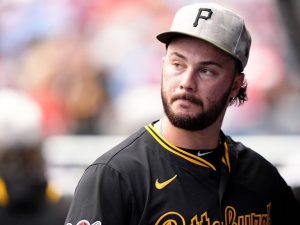 Pirates Lose To Phillies 10 6