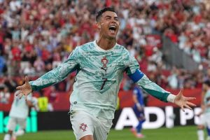 Portugal Beats Croatia 2 1