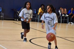 Pro Basketball Player Hosts Summer Camp