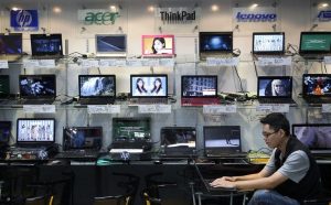 Quanta Computer Seeks 2 2 Billion In Gds Sale