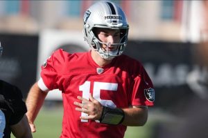 Raiders Mendoza At Odds Over Bonus