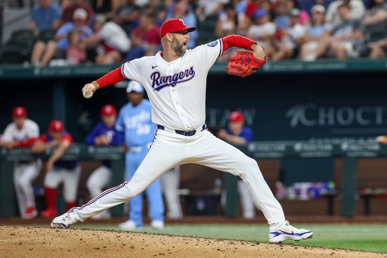 Rangers Activate Chris Martin