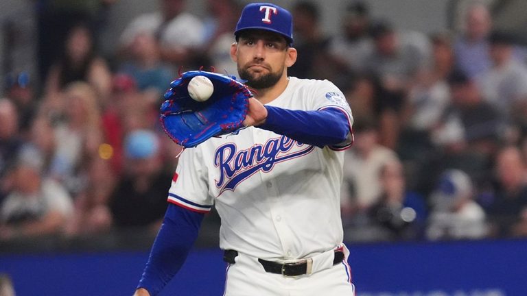 Rangers Beat Tigers 10 4