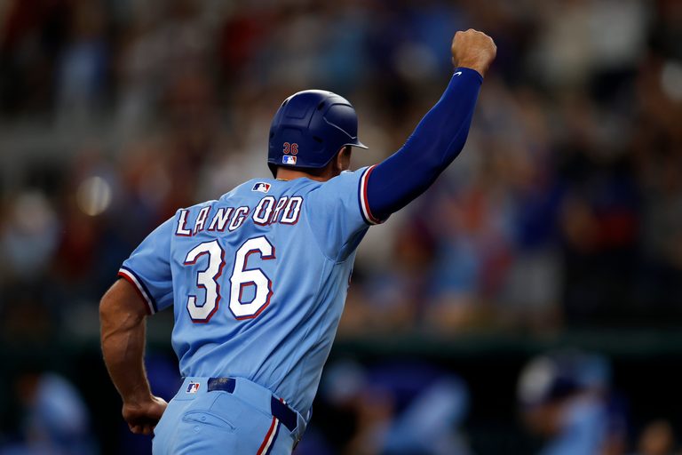 Rangers Win 6 5 Over Astros