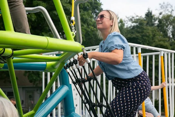 Roeland Park S Giant Bike Opens