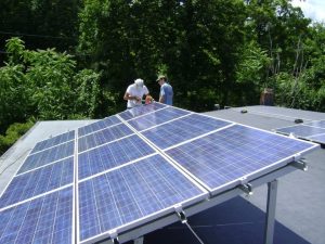 Rooftop Solar Users Help During Heat Wave