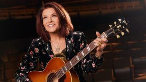 Rosanne Cash Hosts Songwriting Circle
