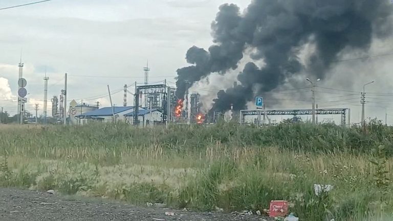 Russia S Largest Oil Refinery Halted After Drone Attack
