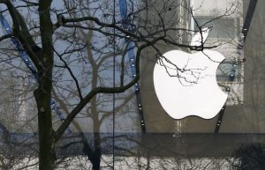Russia Threatens Apple With 52M Fine
