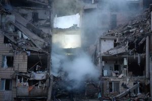 Russian Strikes Hit Kyiv