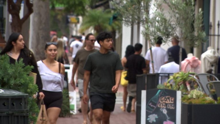 Santa Barbara Keeps State Street Closed