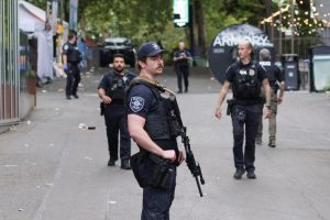 Seattle Shooting Leaves 2 Dead 5 Injured
