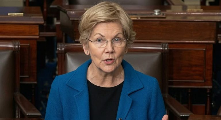 Sen Warren Seeks Trump Crypto Disclosures