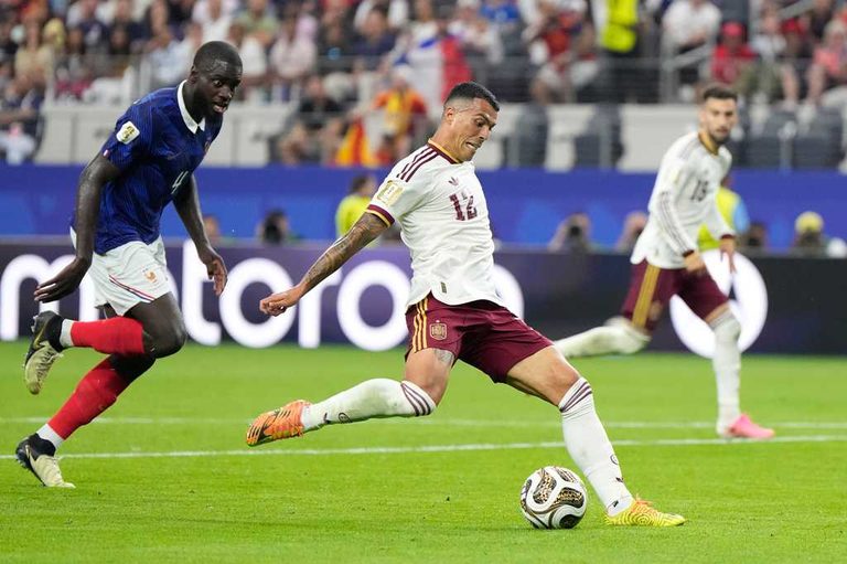 Spain Advances To World Cup Final