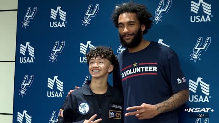 Spurs Julian Champagnie Supports Gold Star Families