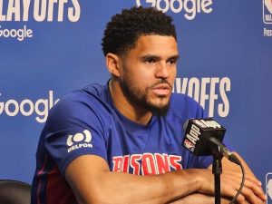 Spurs Sign Tobias Harris