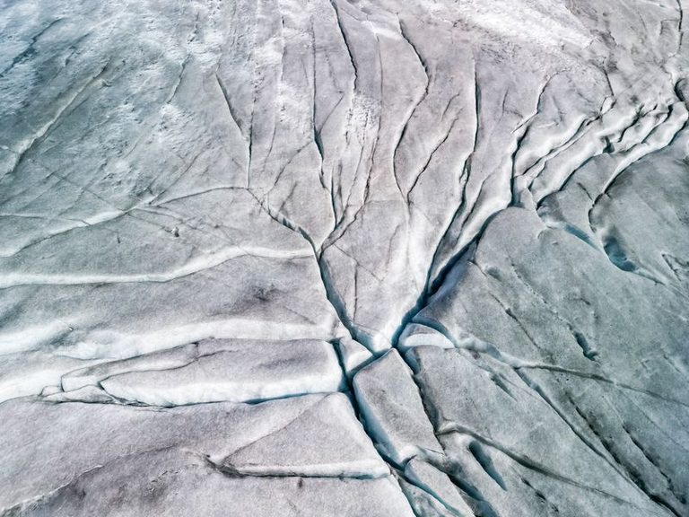 Swiss Glaciers Lose Snow