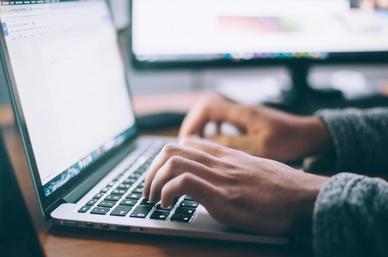 T Mobile Offers Free Internet To Eligible Students