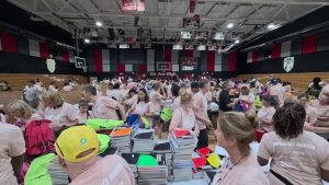 Tampa Students Receive 30 000 Backpacks