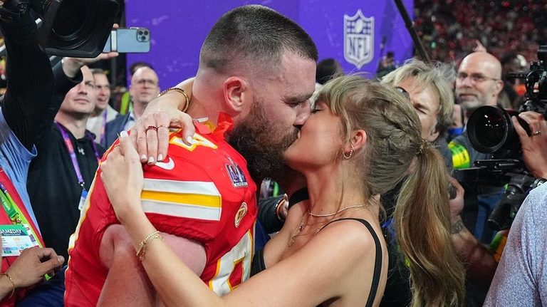 Taylor Swift Travis Kelce S Wedding