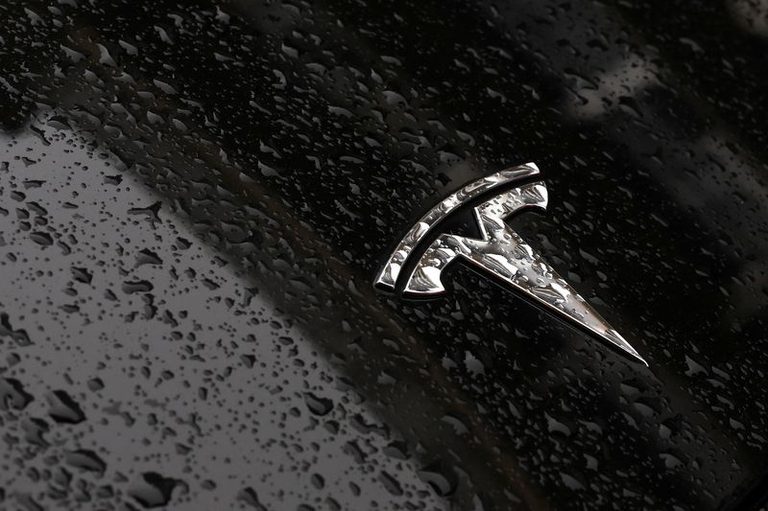 Tesla Launches New Model Y