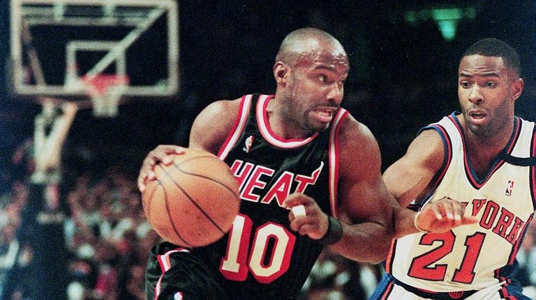 Tim Hardaway Jr Joins Heat Can T Wear Dad S Retired Number