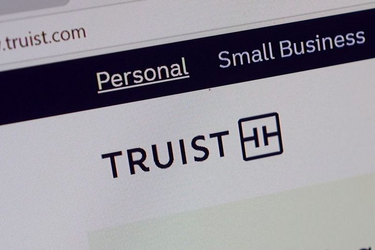 Truist Financial Reports Quarterly Profit Rise
