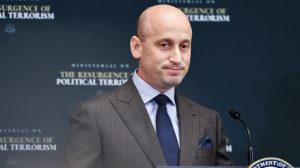 Trump Admin Seeks To Debank Illegal Immigrants