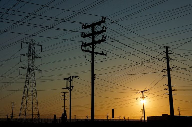 Trump Expands Pledge To Shield Households From Data Center Electricity Costs