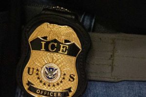 Trump Reverses Ice Vehicle Stop Suspension