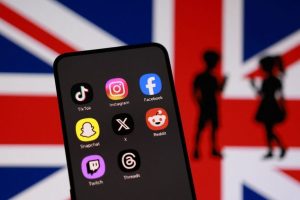 Uk Plans Social Media Curfew For Teens