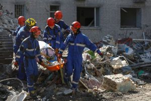 Ukrainian Red Cross Rescuers Rush To Help