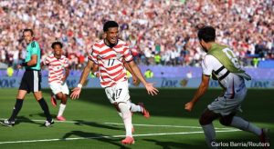 Us Advances To World Cup Round Of 16