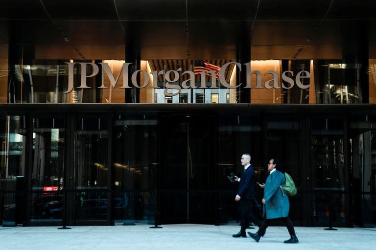 Us Banks To Help Finance Japan S 550B Investment