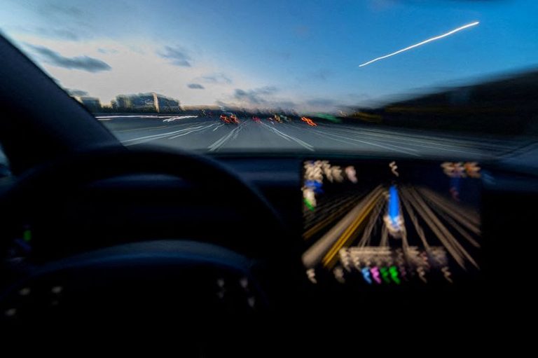Us Car Sales Remain Steady