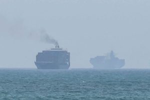 Us Iran Clash Over Strait Of Hormuz Control