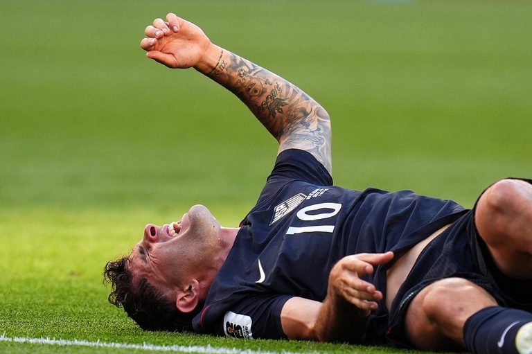 Us Soccer Star Christian Pulisic Injured