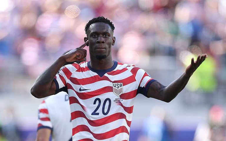 Us Soccer Star Cleared To Play